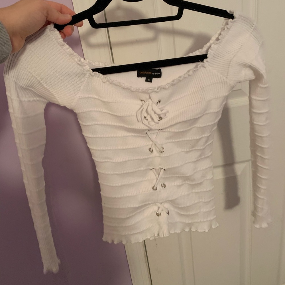 💙White fashionnova lace up top